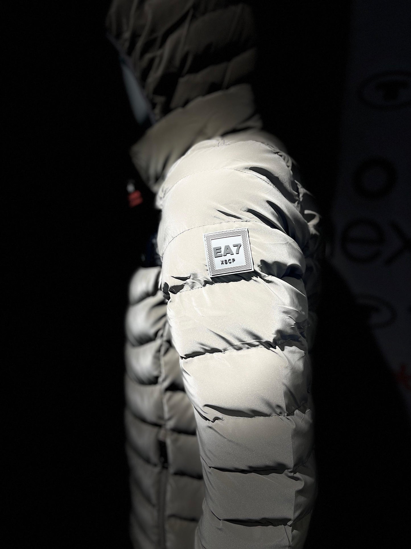 EA 7 GREY PUFFER